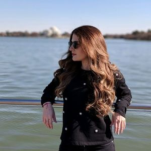 Meet your Posher, Lorena